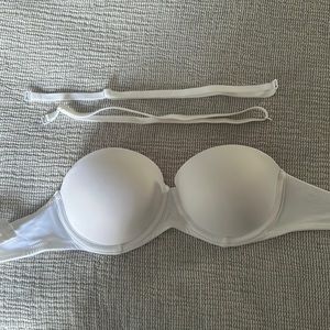 NWOT Strapless Pushup Bra